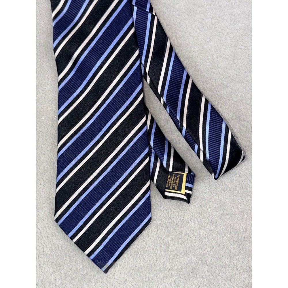 Donald J Trump Signature Collection Mens‎ Striped Silk Necktie Blue Black White